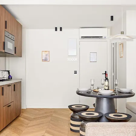Lägenhet Basfroi Cosy 3 *
